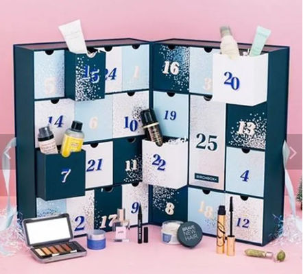 In het groot van de de Kalenderdoos van Douanekerstmis van de het Kartonlade Kosmetische de Giftdoos