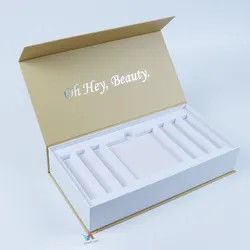 Doos van de het Karton Magnetische Gift van EVA Insert Cosmetic Packaging Boxes de Stijve